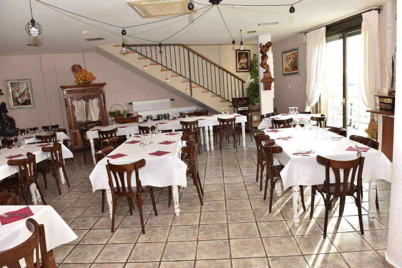 Hotel Rural El Castillo Larraga Luaran gambar